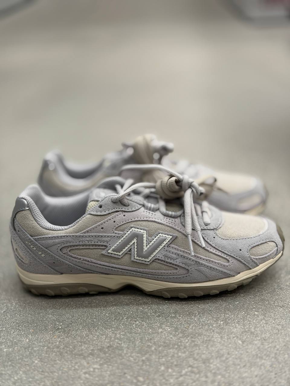 New Balance 🏷️ 92$