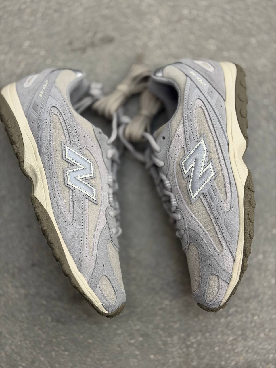 New Balance 🏷️ 92$