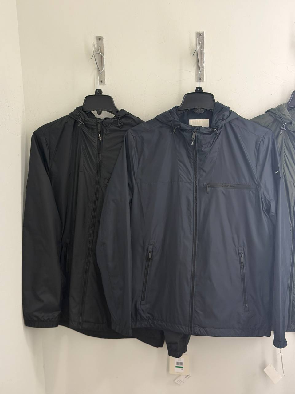 CALVIN KLEIN 🏷️ 51$