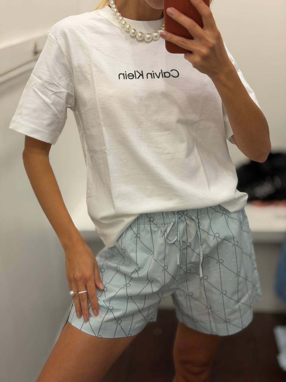 CALVIN KLEIN
