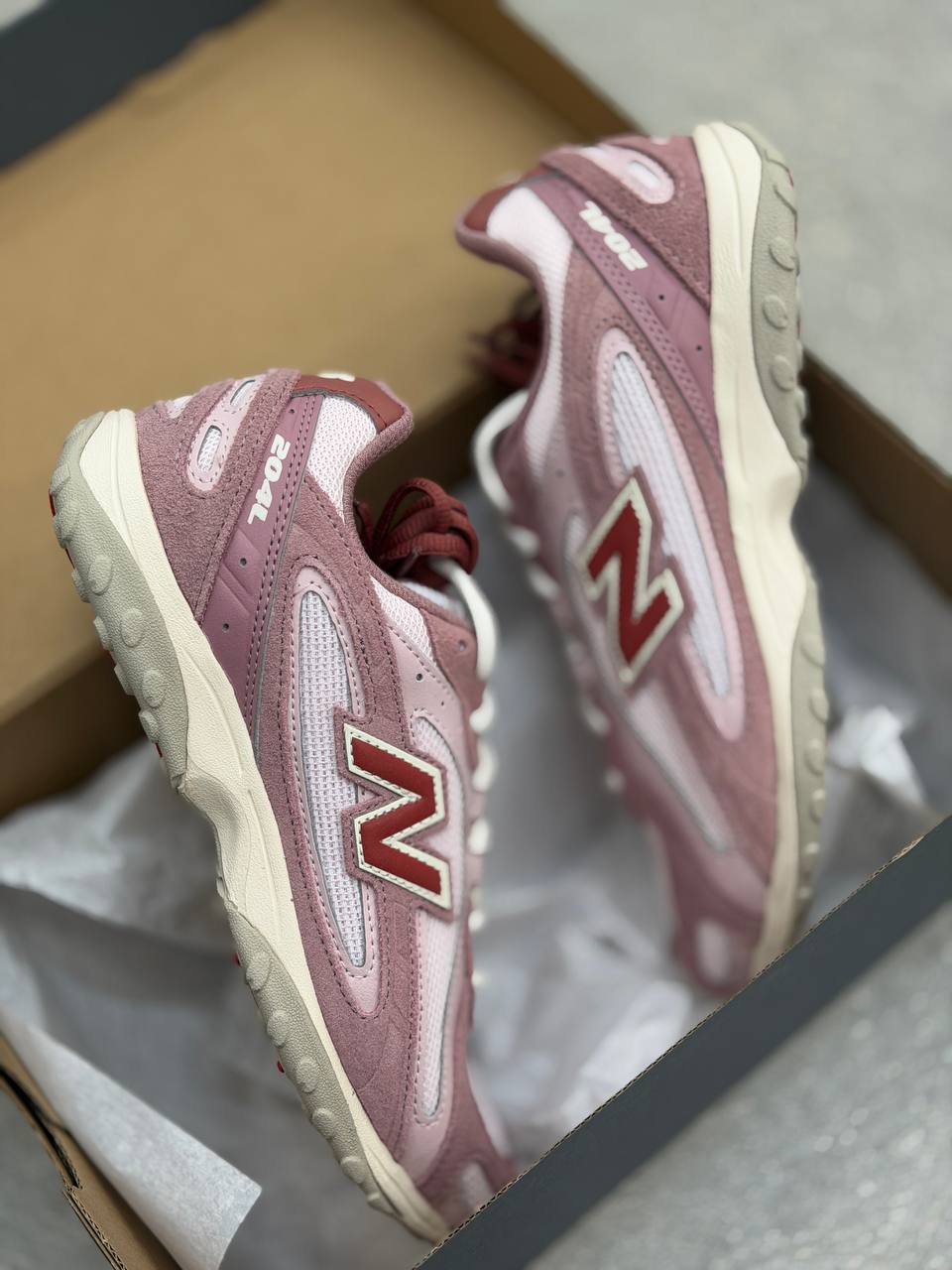 New Balance 🏷️ 92$