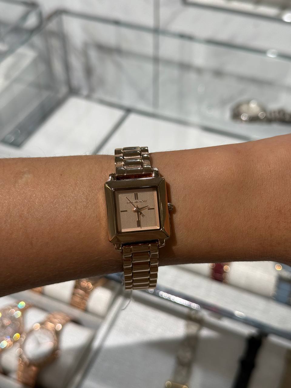 MICHAEL KORS