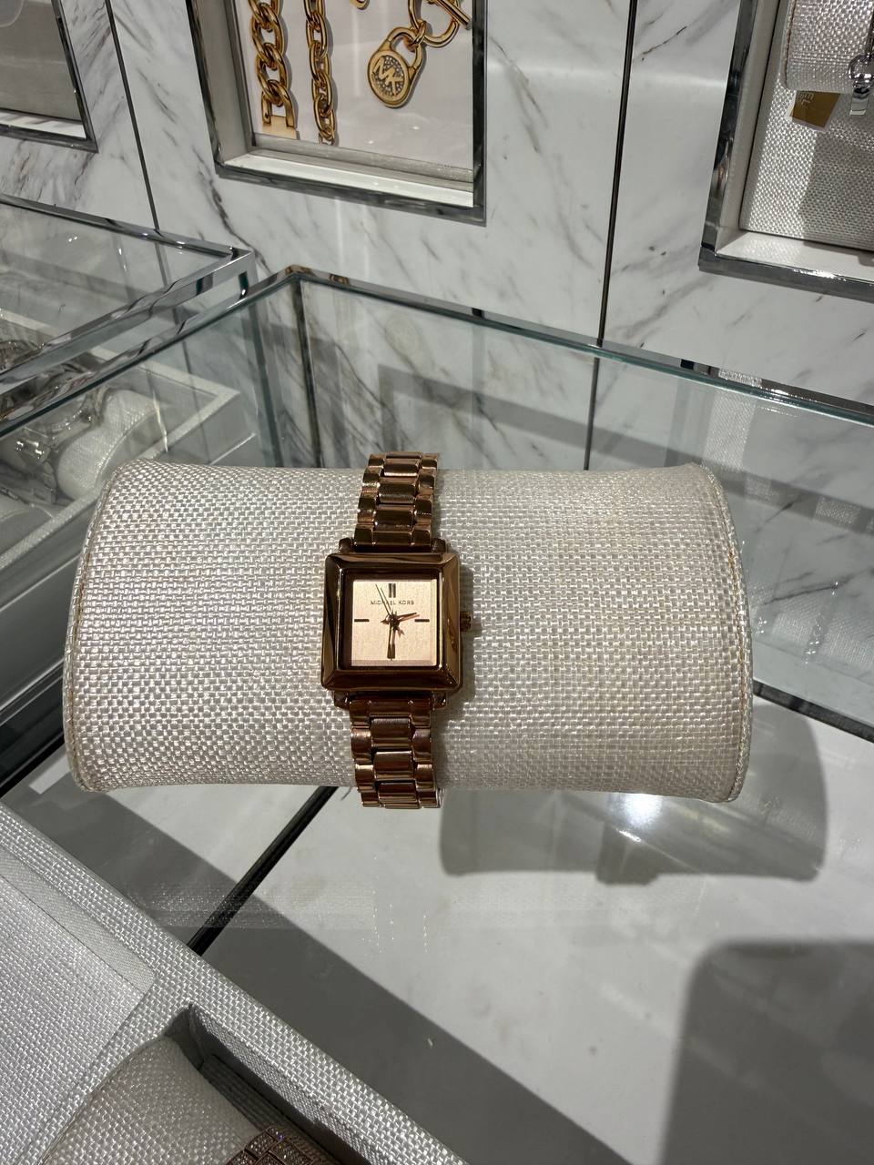 MICHAEL KORS