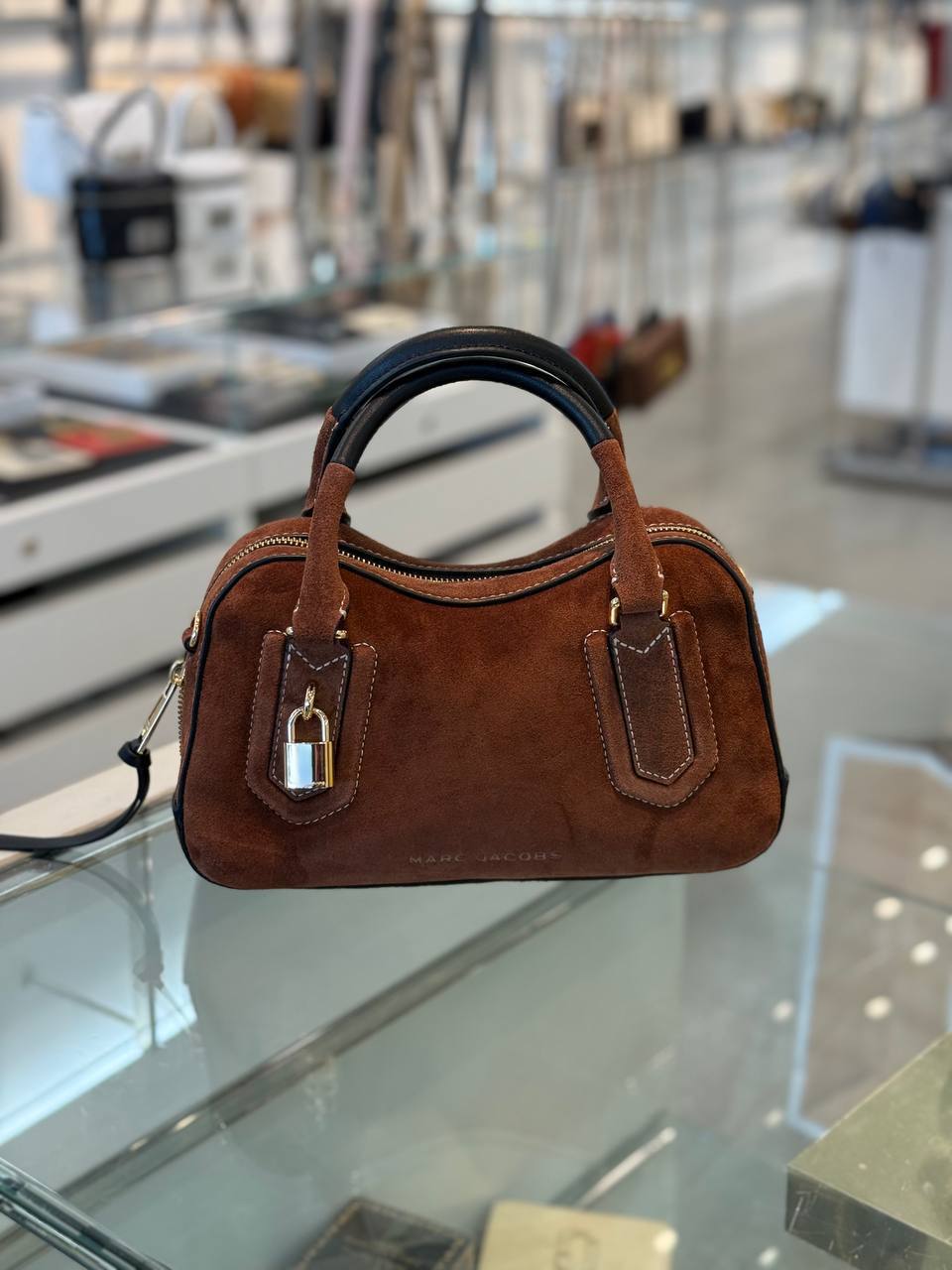 MARC JACOBS