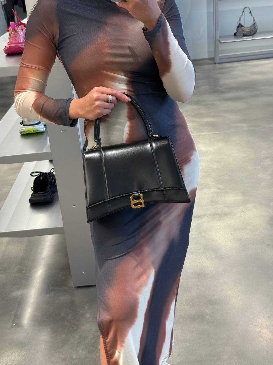 BALENCIAGA