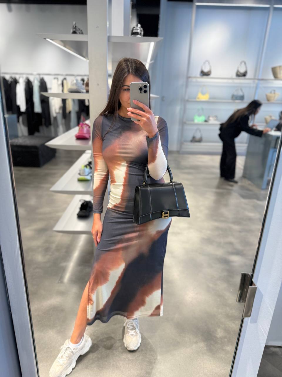 BALENCIAGA