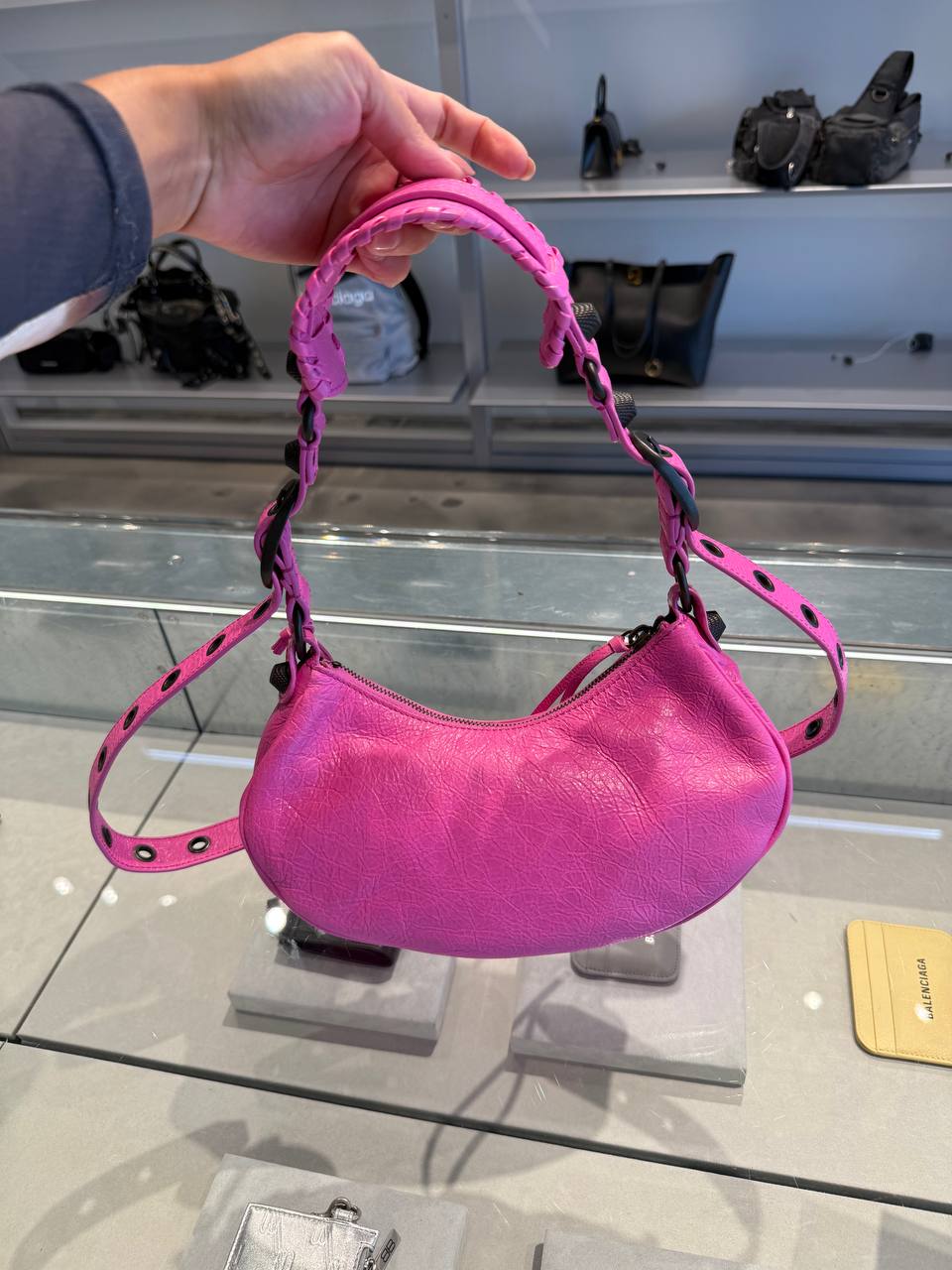 BALENCIAGA