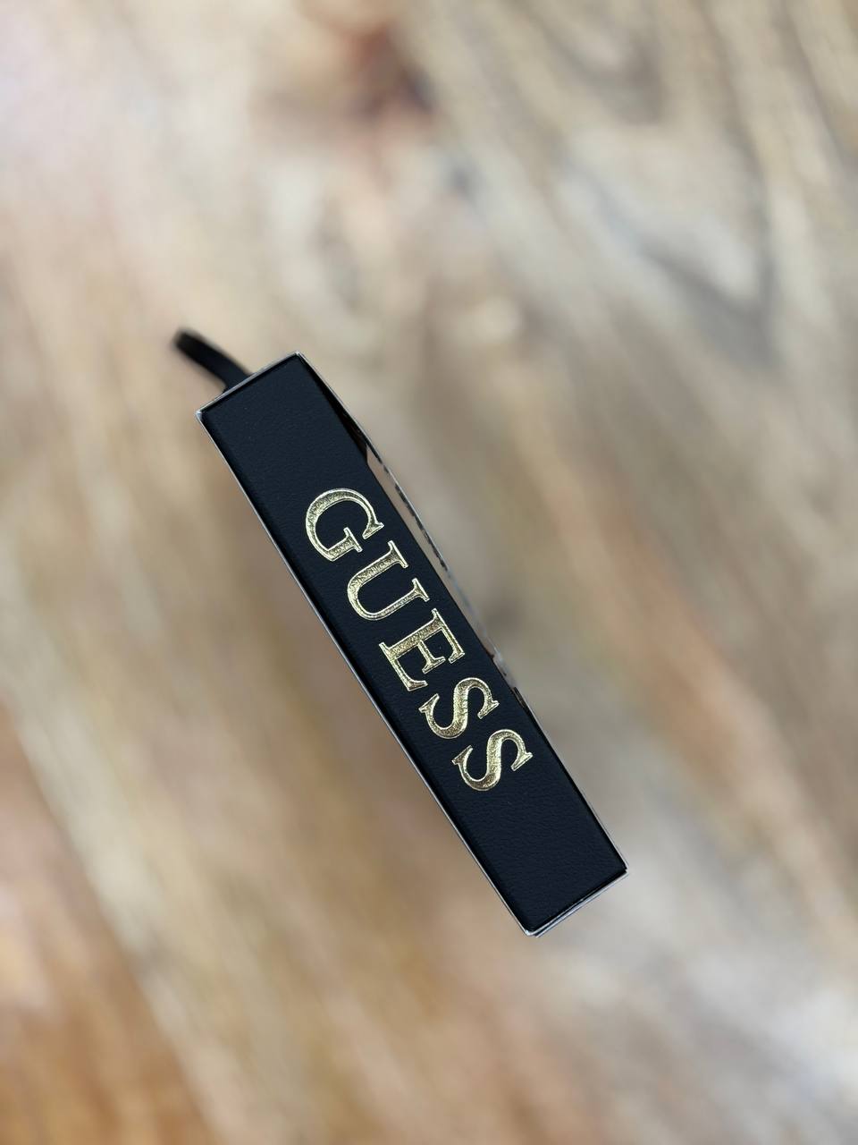 GUESS 🏷️ 25$