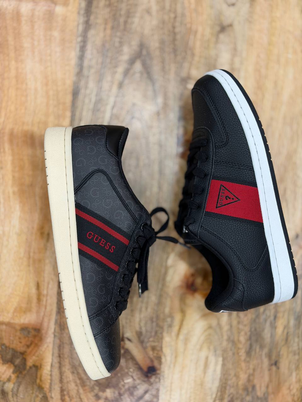 GUESS мужской 🏷️ 68$