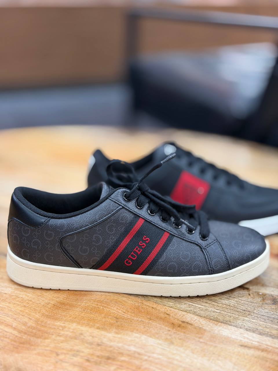 GUESS мужской 🏷️ 68$