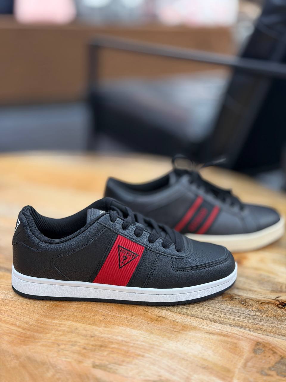 GUESS мужской 🏷️ 68$
