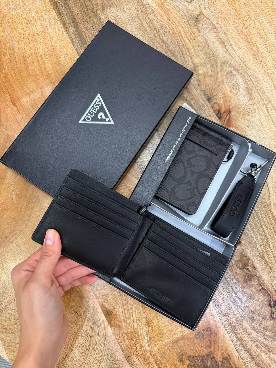 GUESS мужской 🏷️ 50$