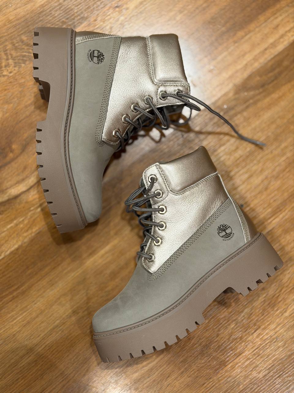 TIMBERLAND 🏷️ 84$