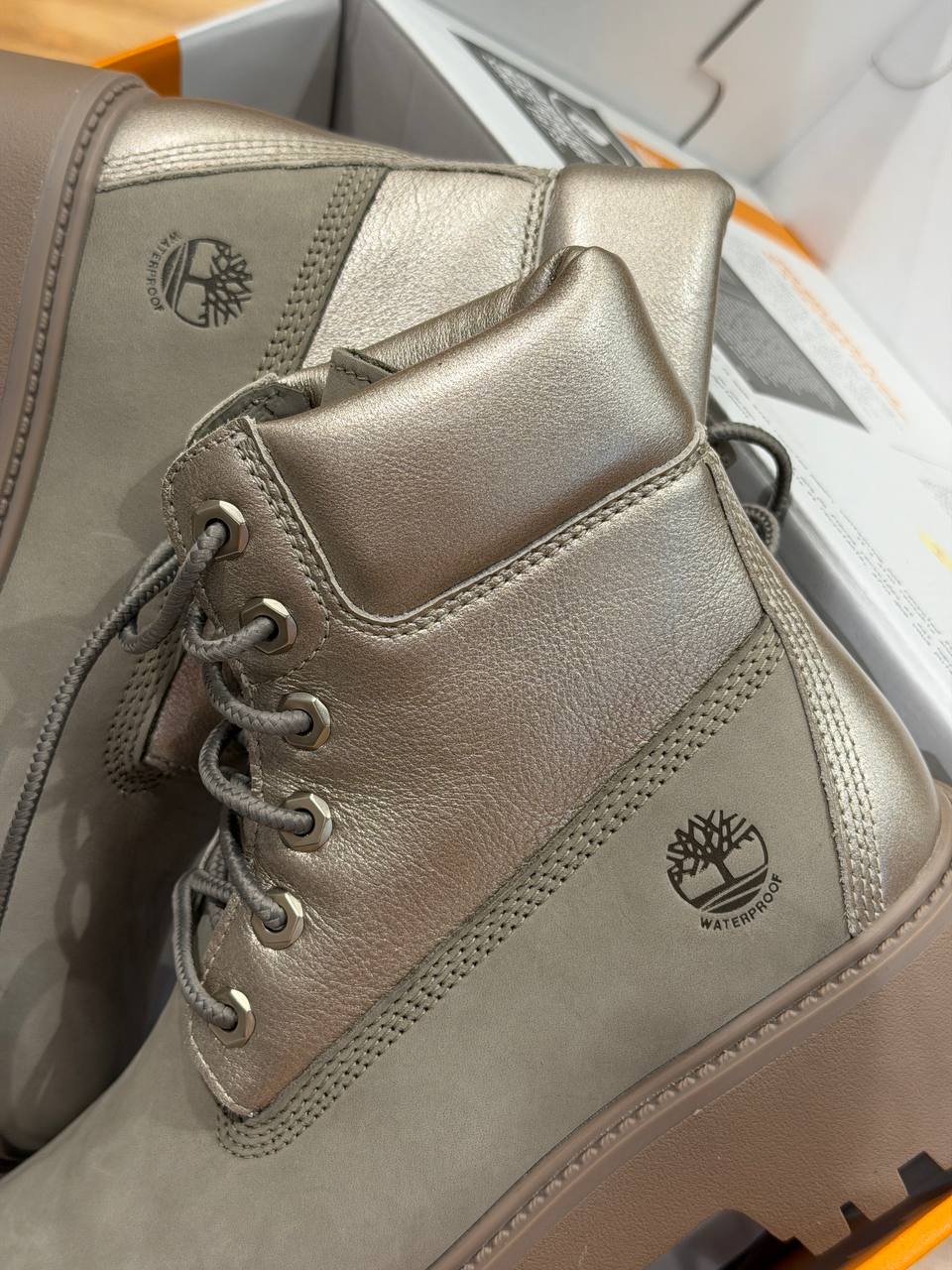 TIMBERLAND 🏷️ 84$