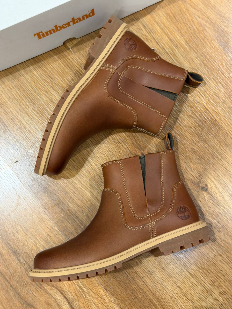 TIMBERLAND 🏷️ 76$