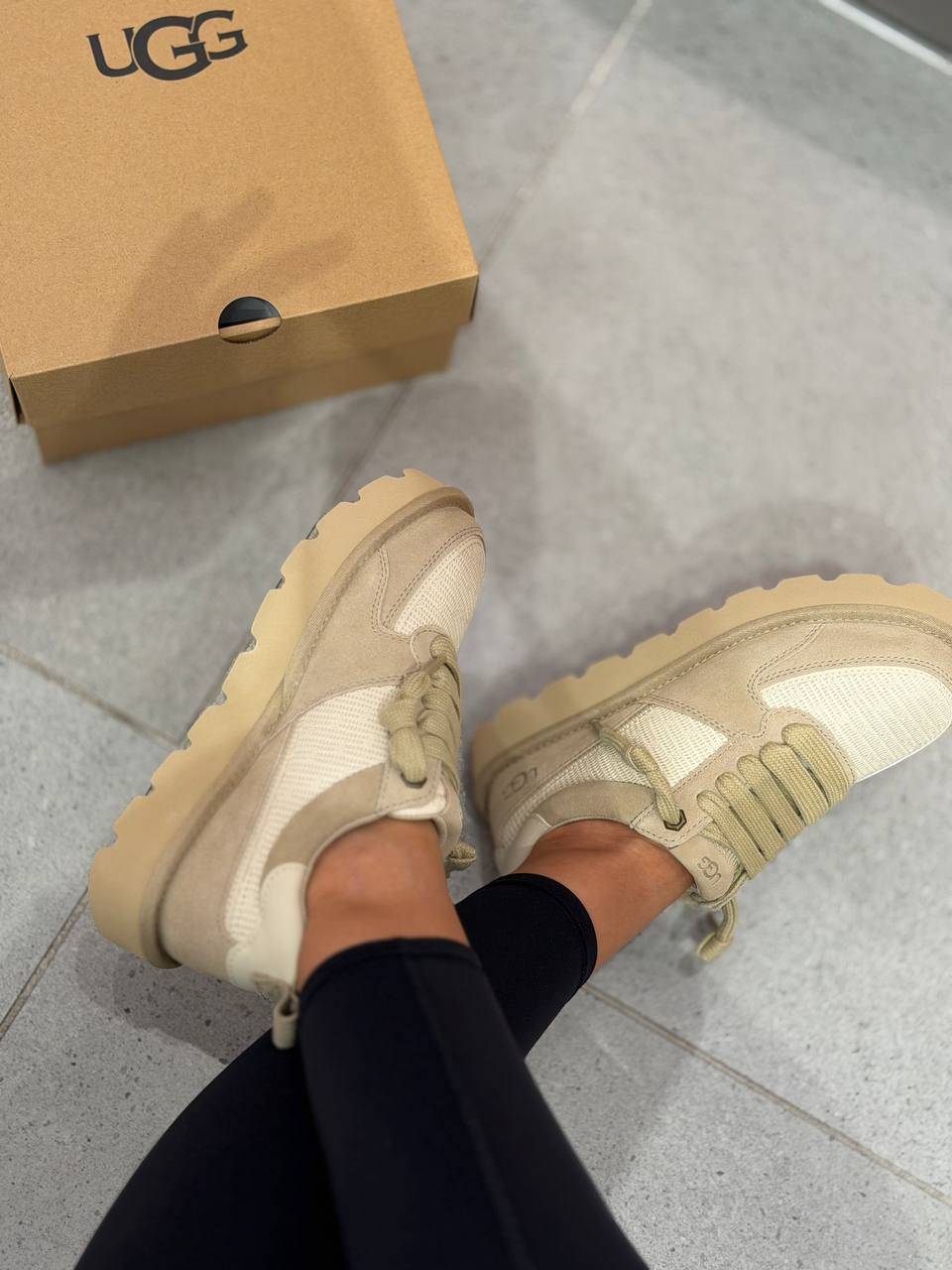 UGG 🏷️ 64$