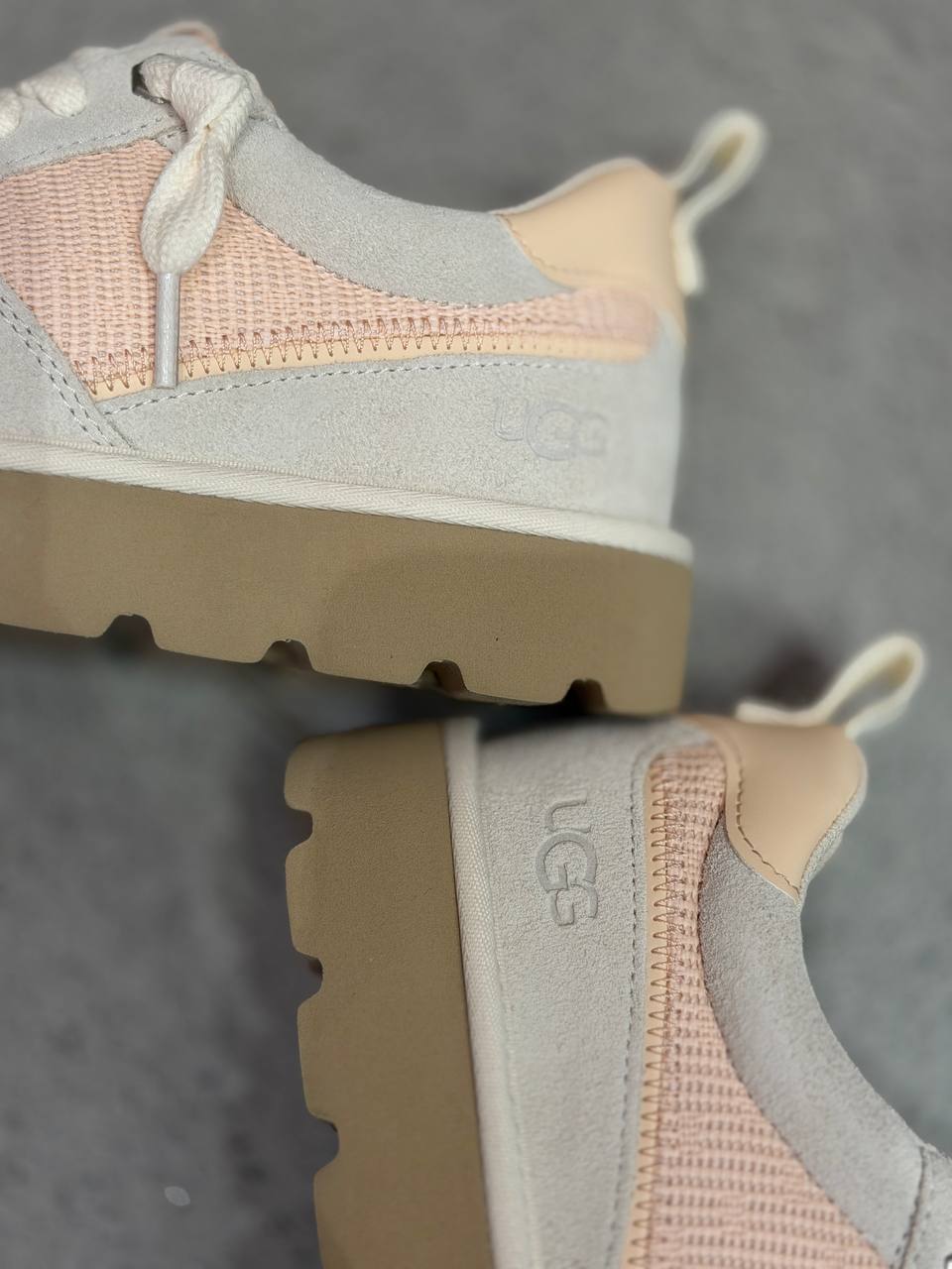 UGG 🏷️ 64$