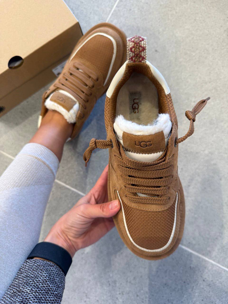 UGG 🏷️120$