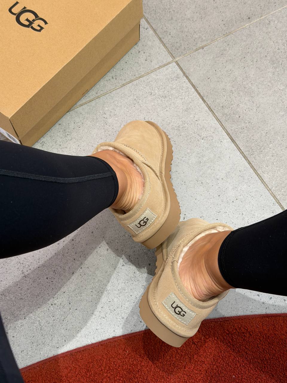 UGG 🏷️113$