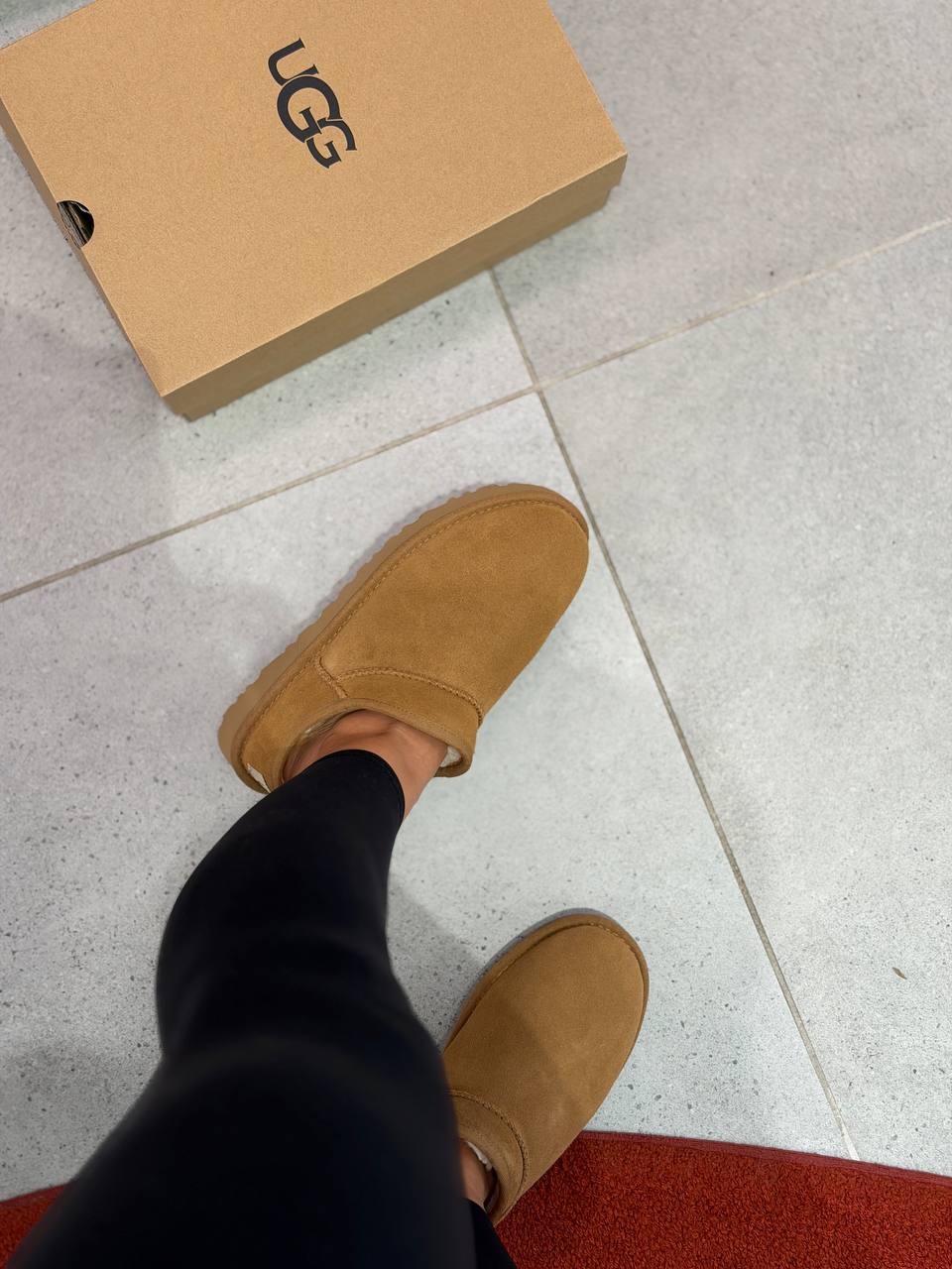 UGG 🏷️113$