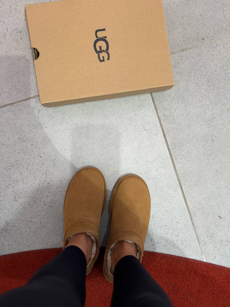 UGG 🏷️113$