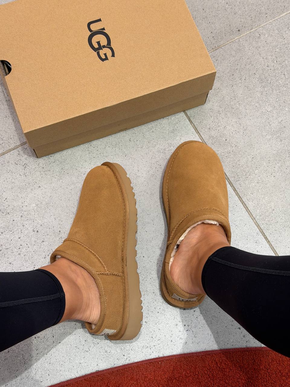 UGG 🏷️113$