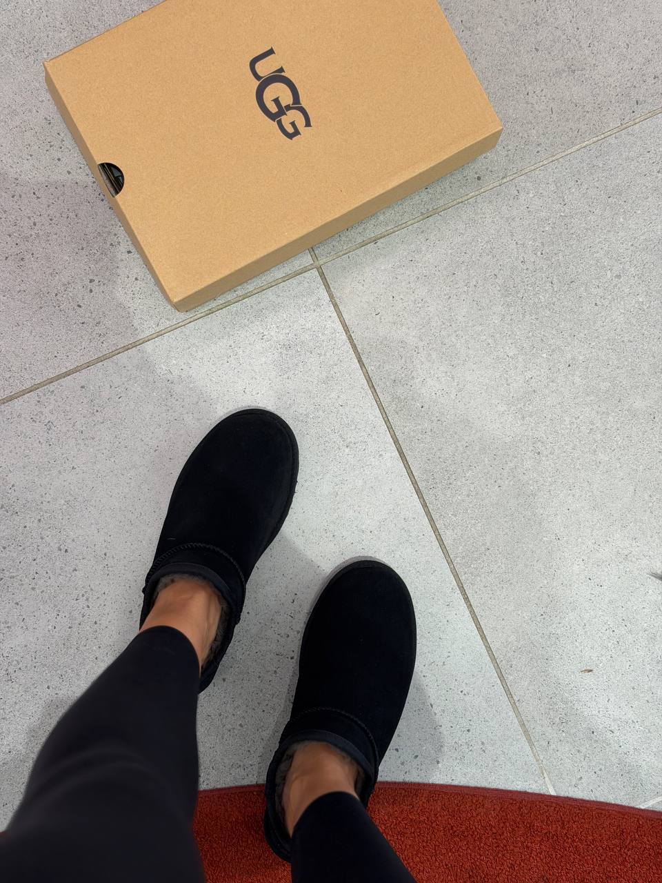 UGG 🏷️113$