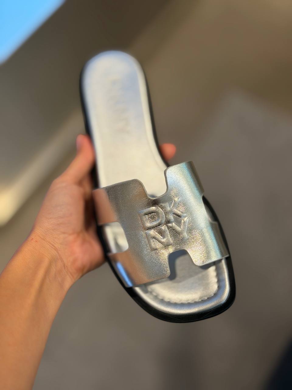 DKNY 🏷️ 47$