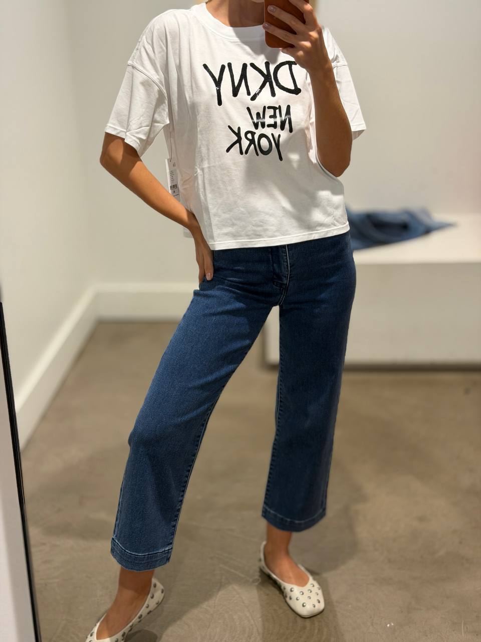 DKNY