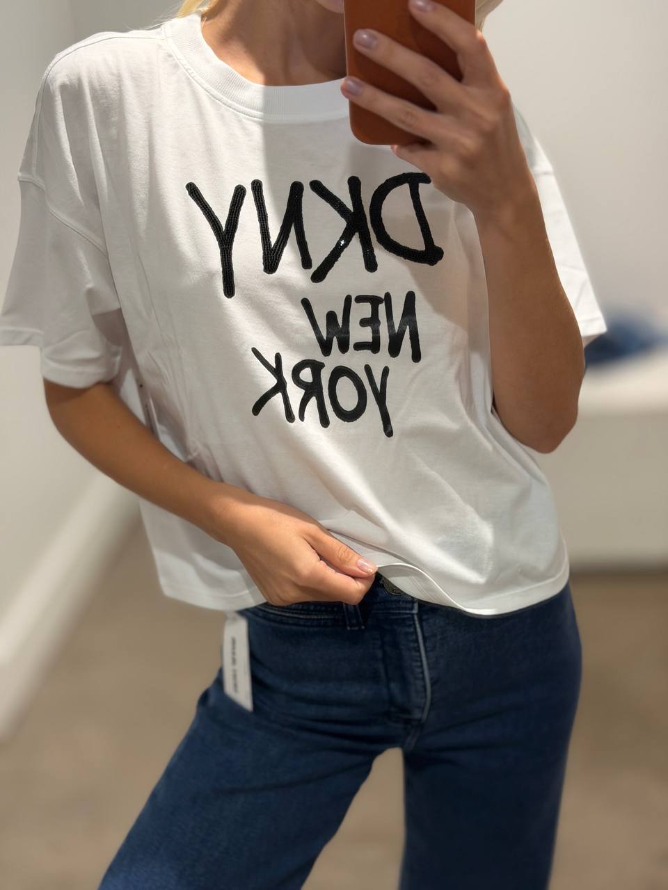 DKNY