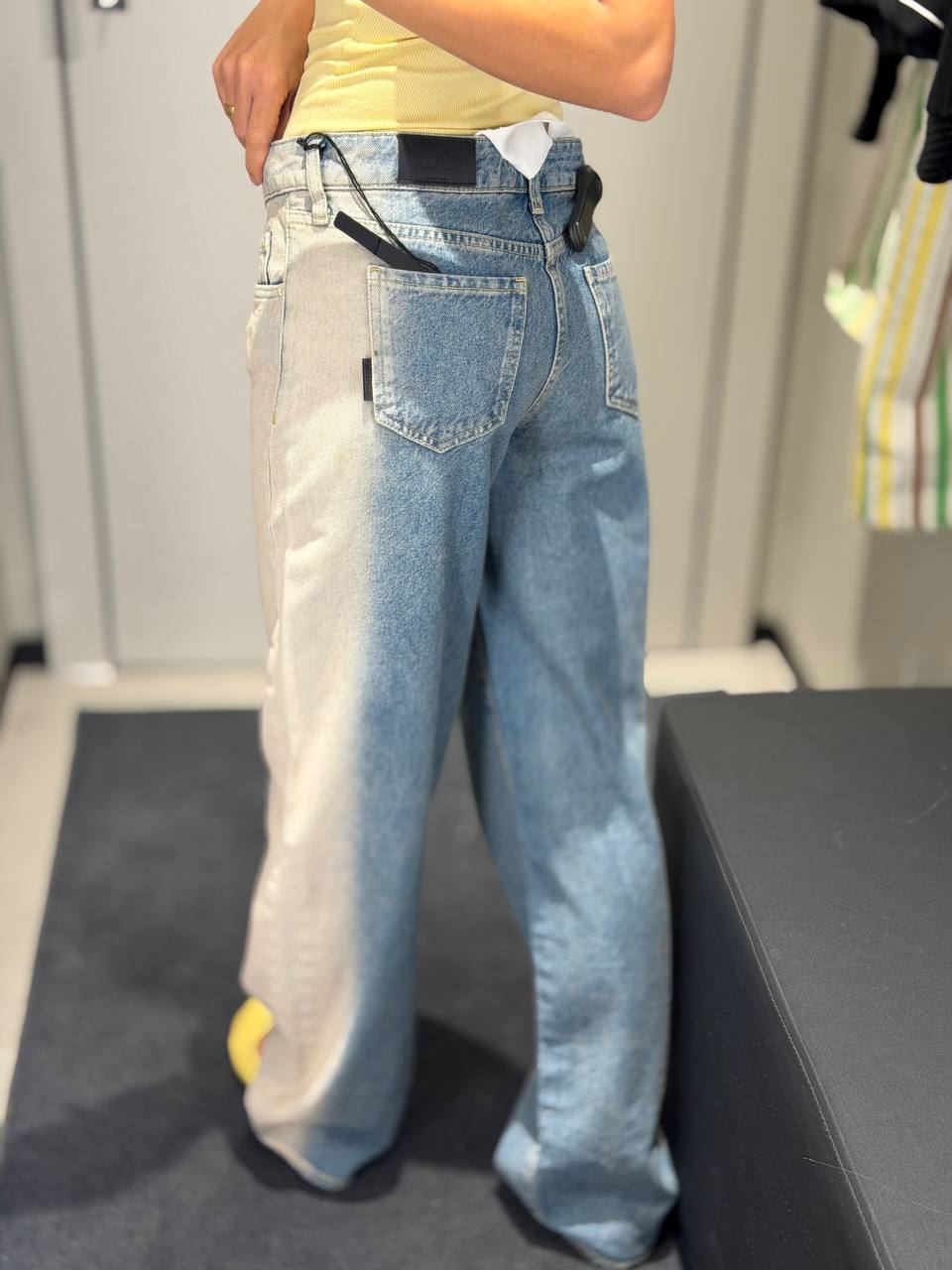 ARMANI EXCHANGE 🏷️ 87$