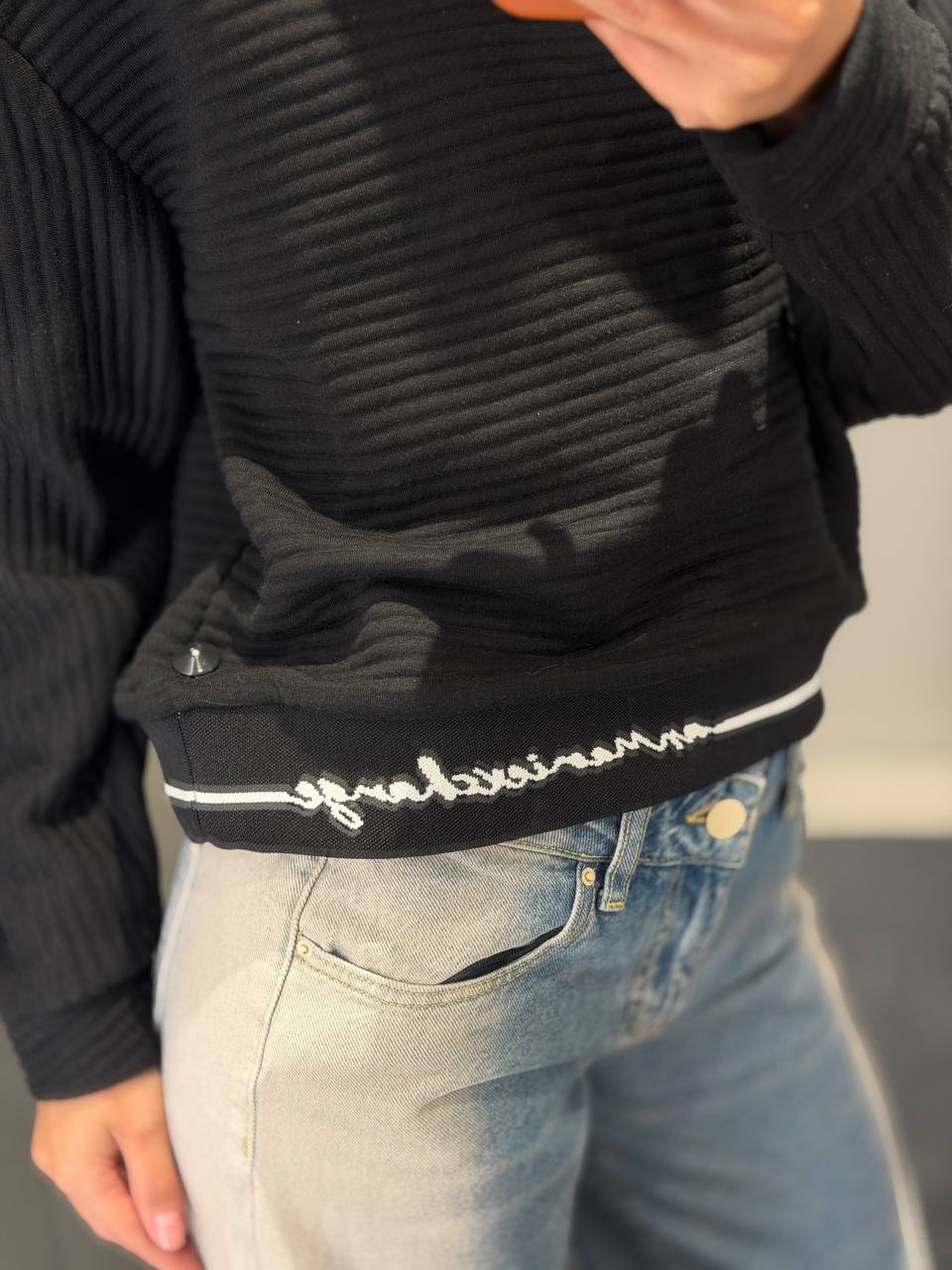 ARMANI EXCHANGE 🏷️ 48$