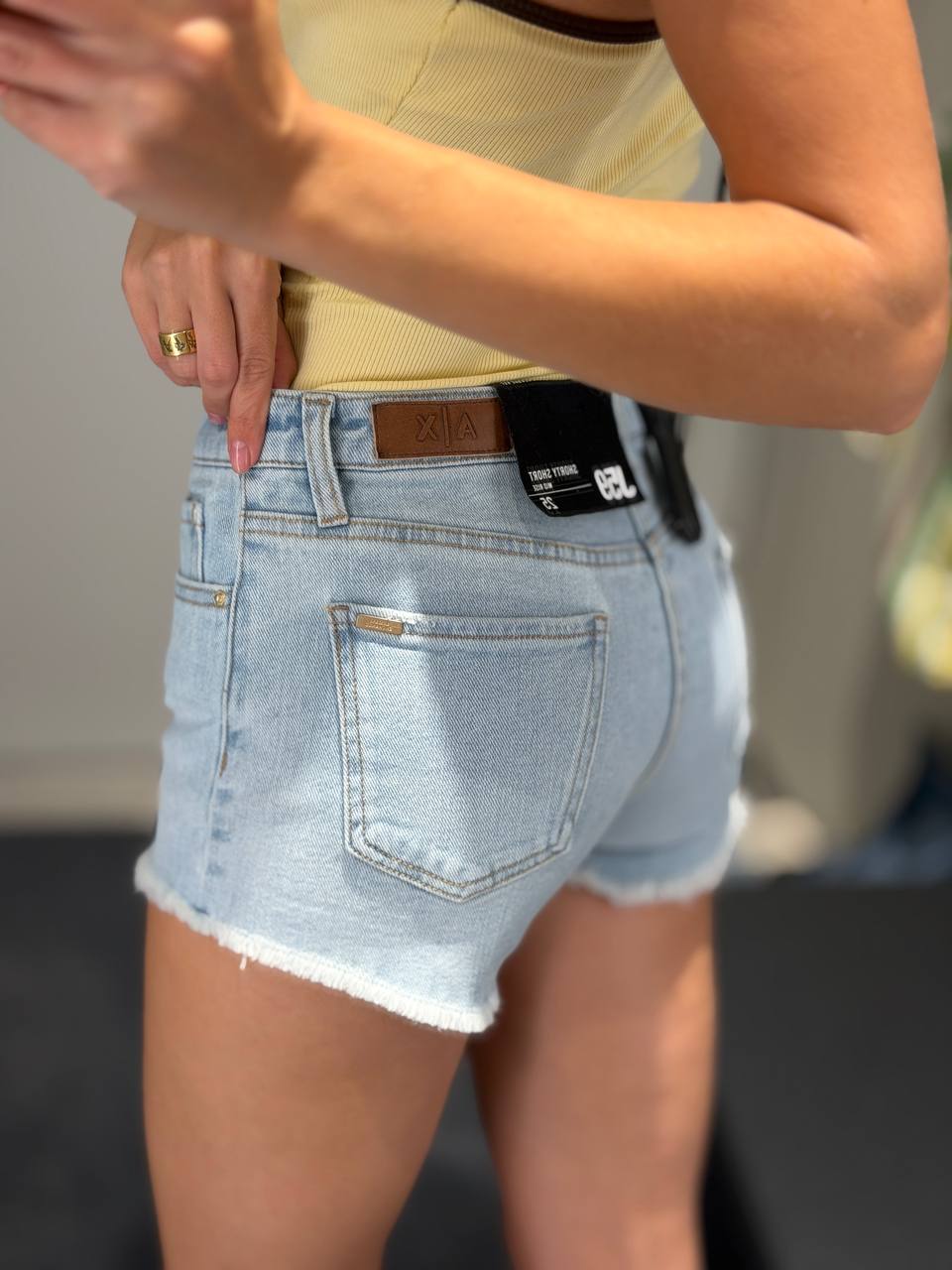 ARMANI EXCHANGE 🏷️ 42$