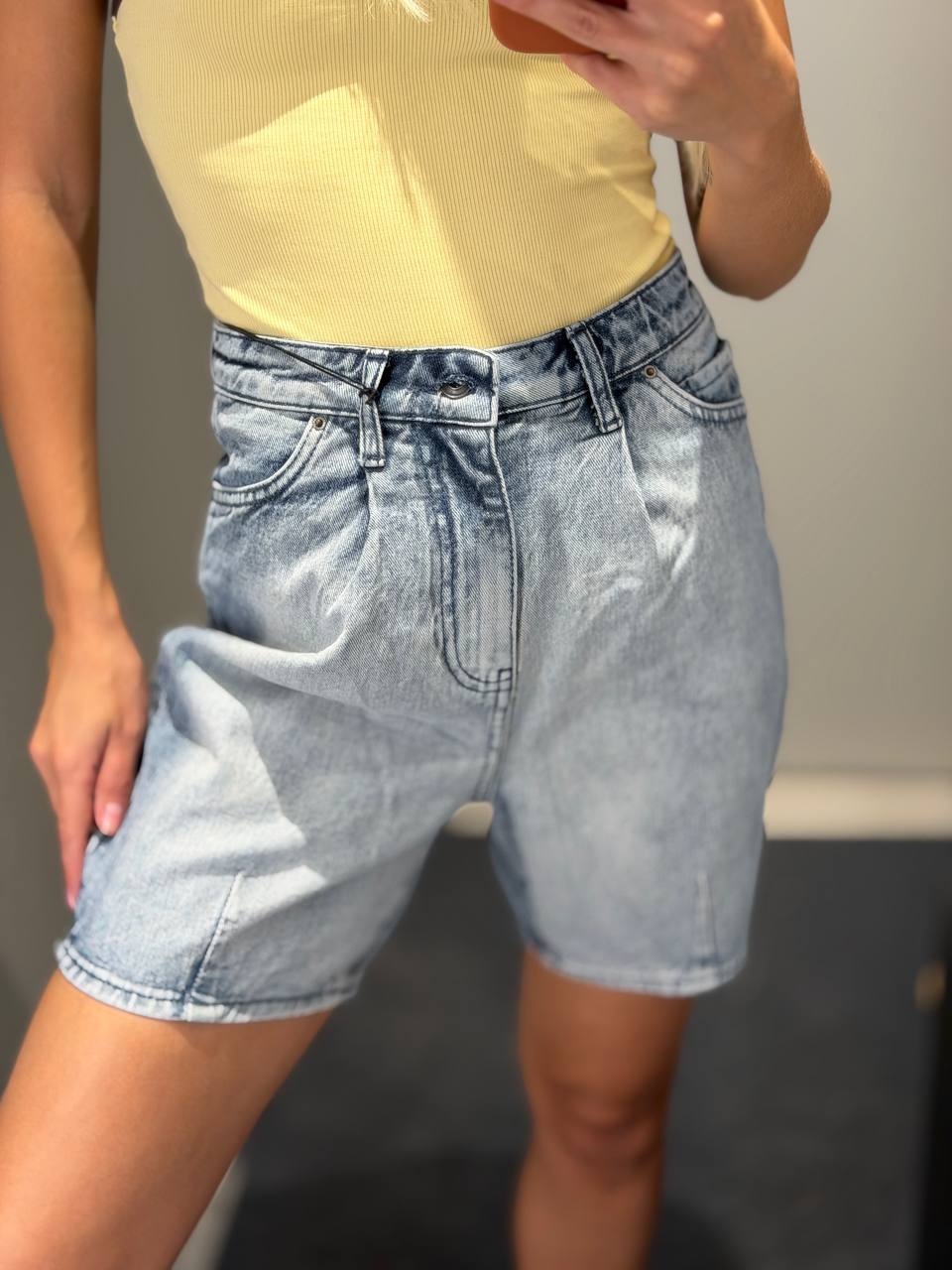 ARMANI EXCHANGE 🏷️ 63$