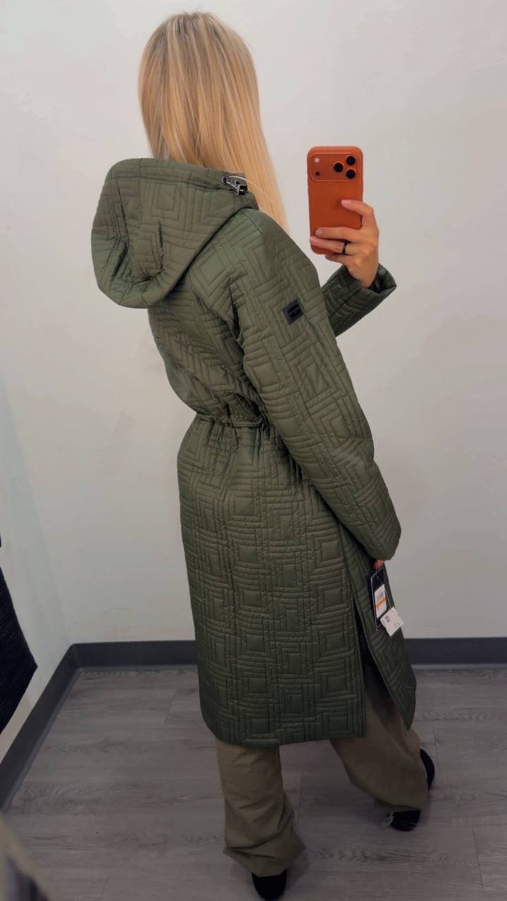 KARL LAGERFELD 🏷️ 81$