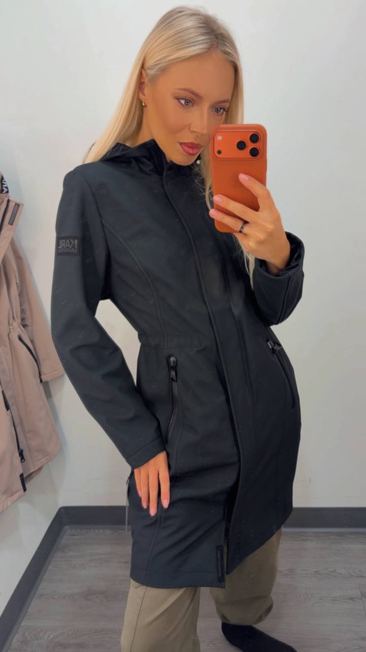 KARL LAGERFELD 🏷️ 81$