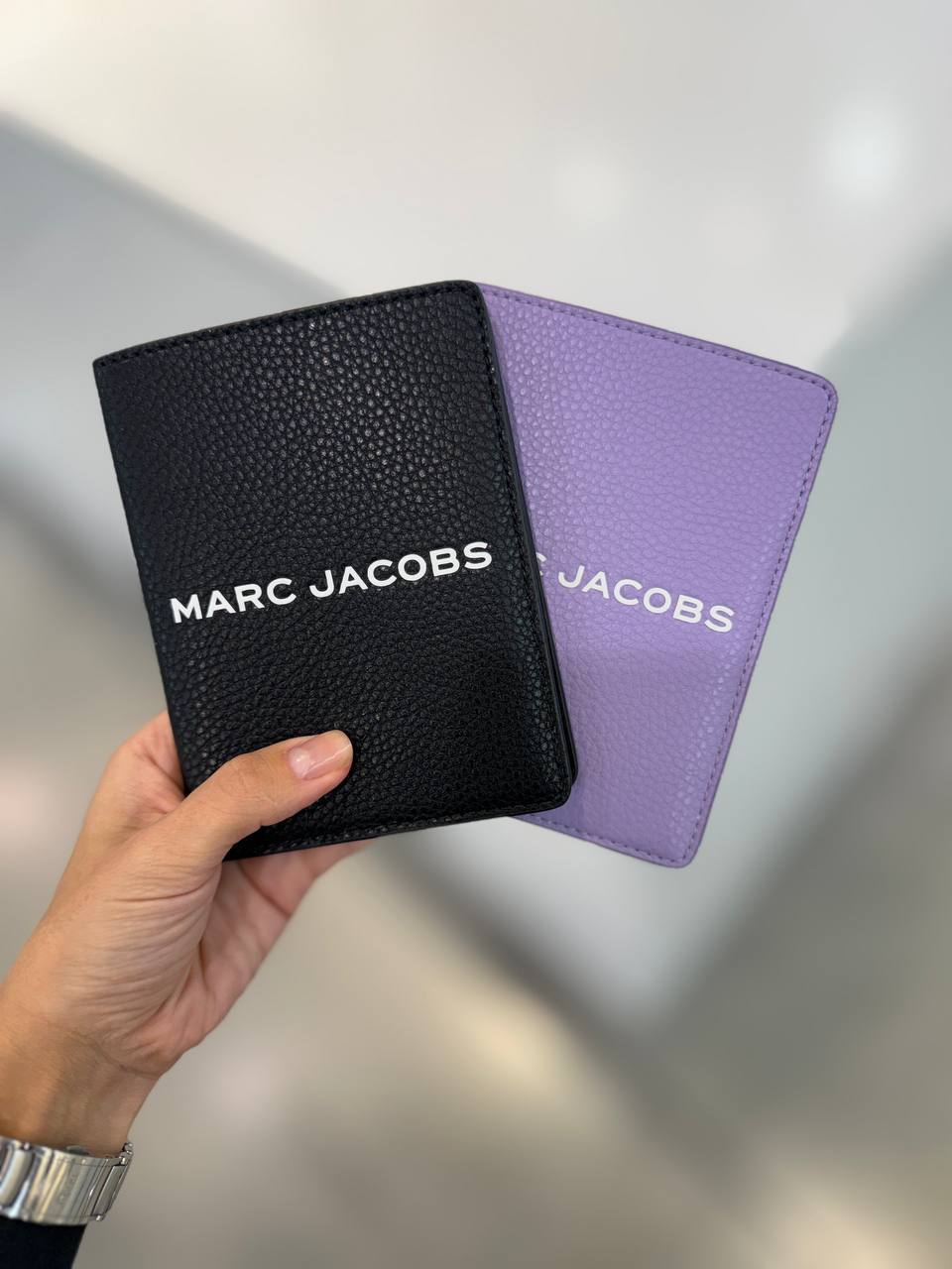 MARC JACOBS 🏷️ 72$