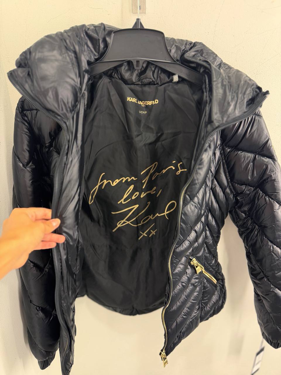 KARL LAGERFELD 🏷️ 61$