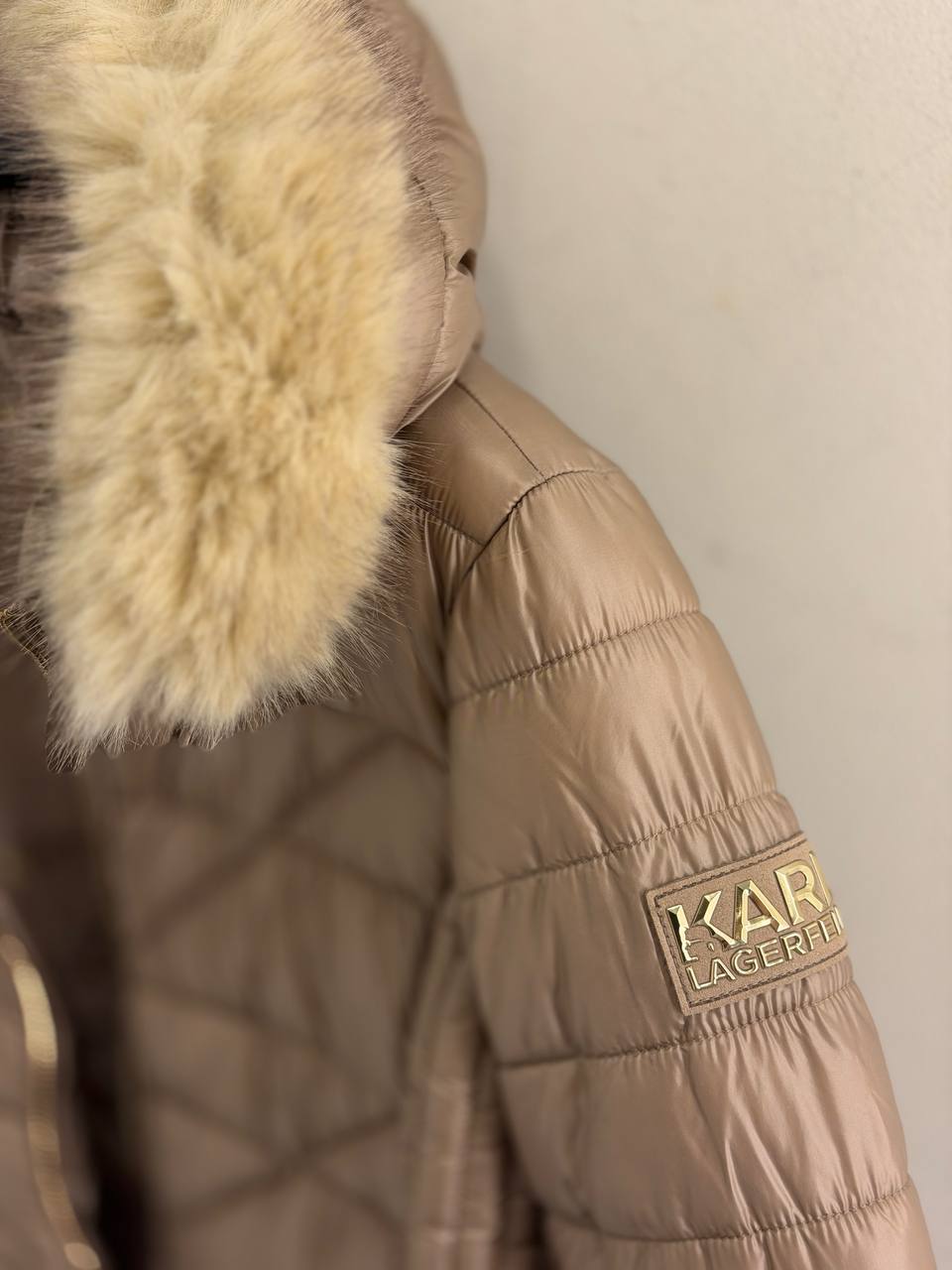 KARL LAGERFELD 🏷️81$
