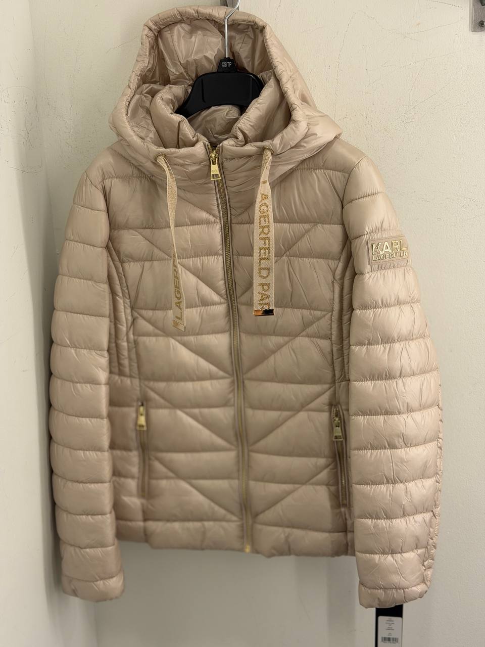 KARL LAGERFELD 🏷️ 71$