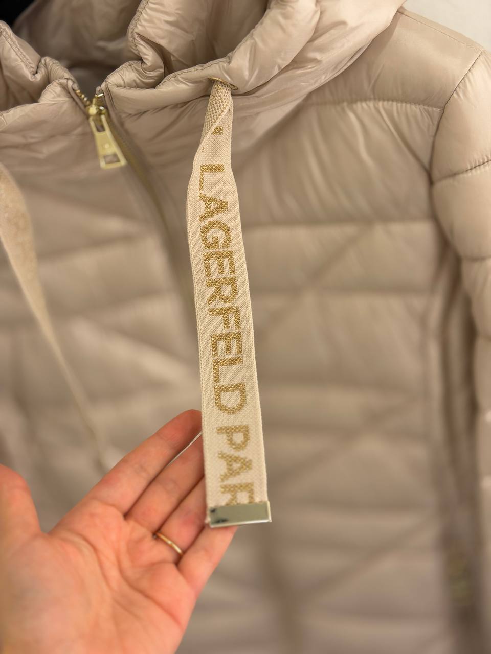 KARL LAGERFELD 🏷️ 71$