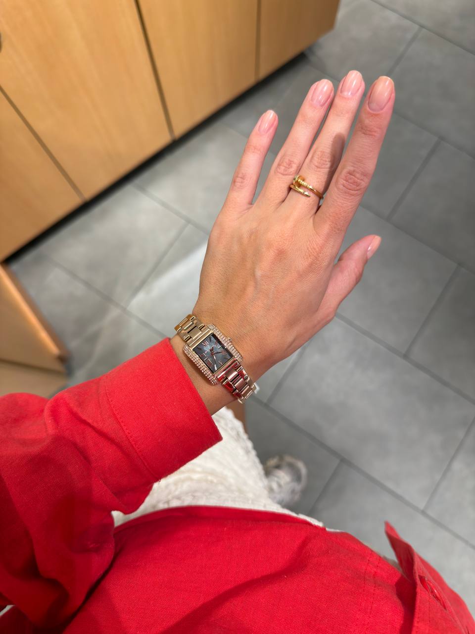 MICHAEL KORS 🏷️ 135$