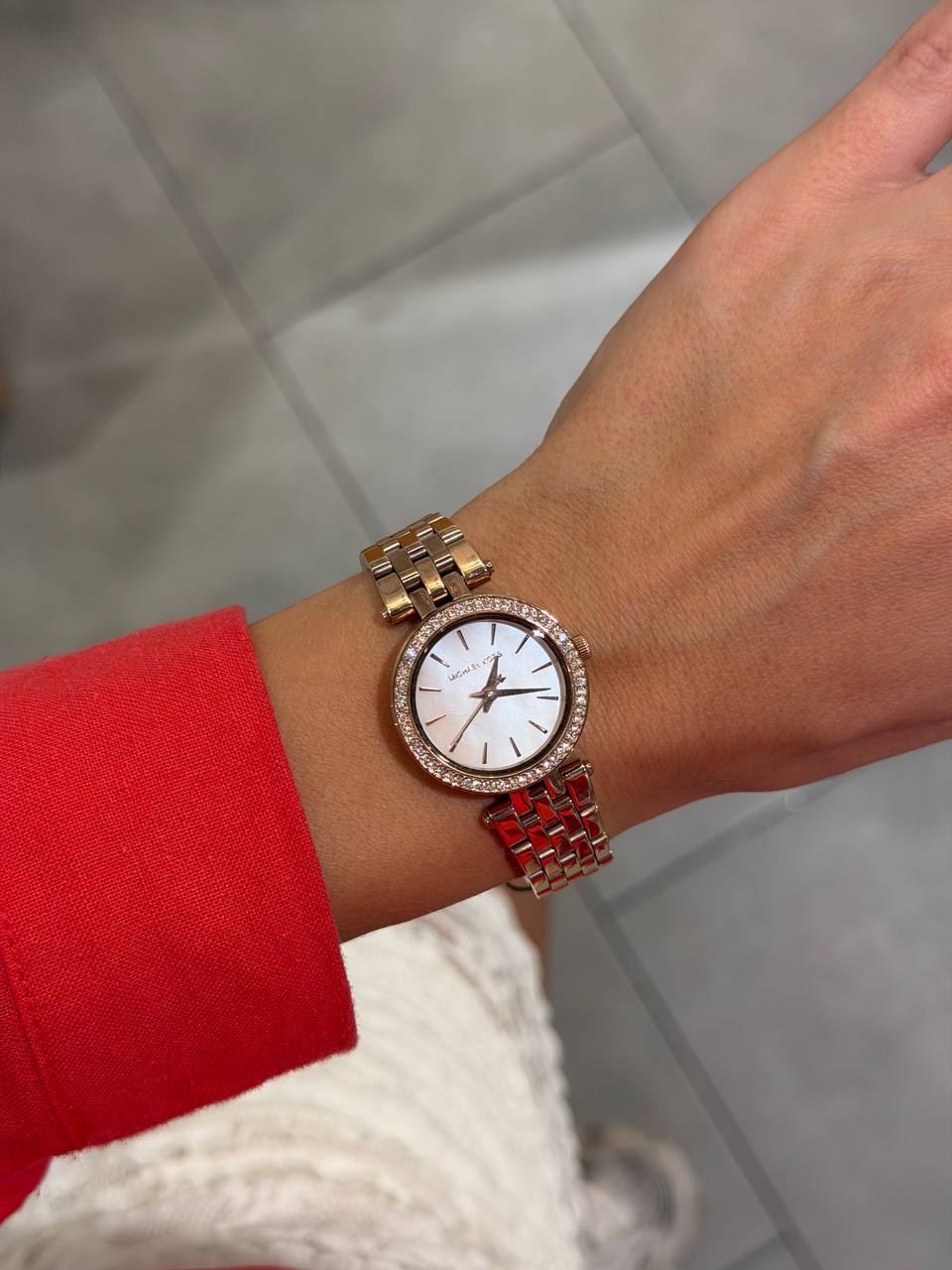 MICHAEL KORS 🏷️ 115$