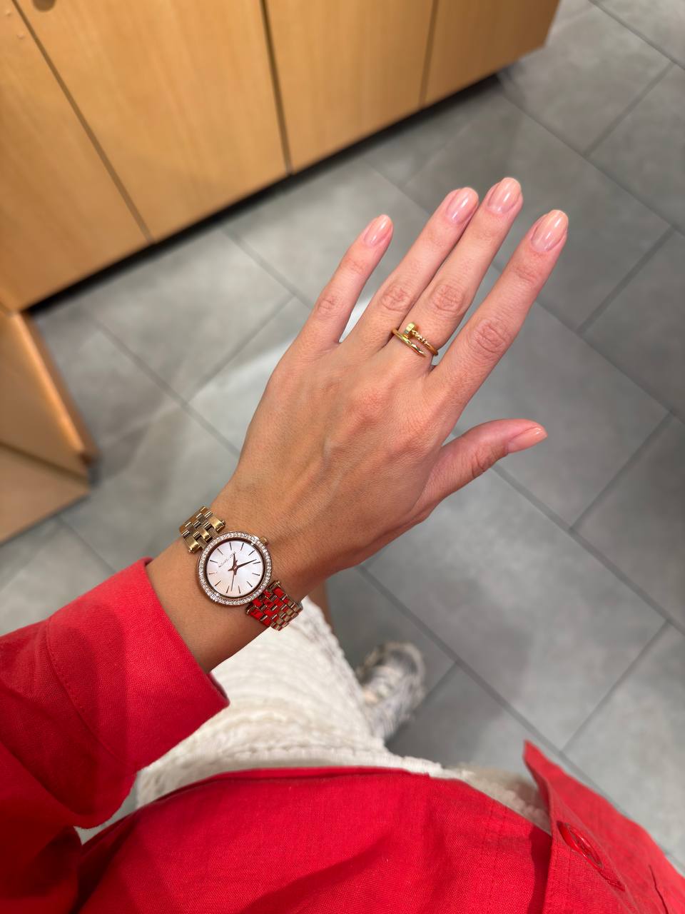 MICHAEL KORS 🏷️ 115$