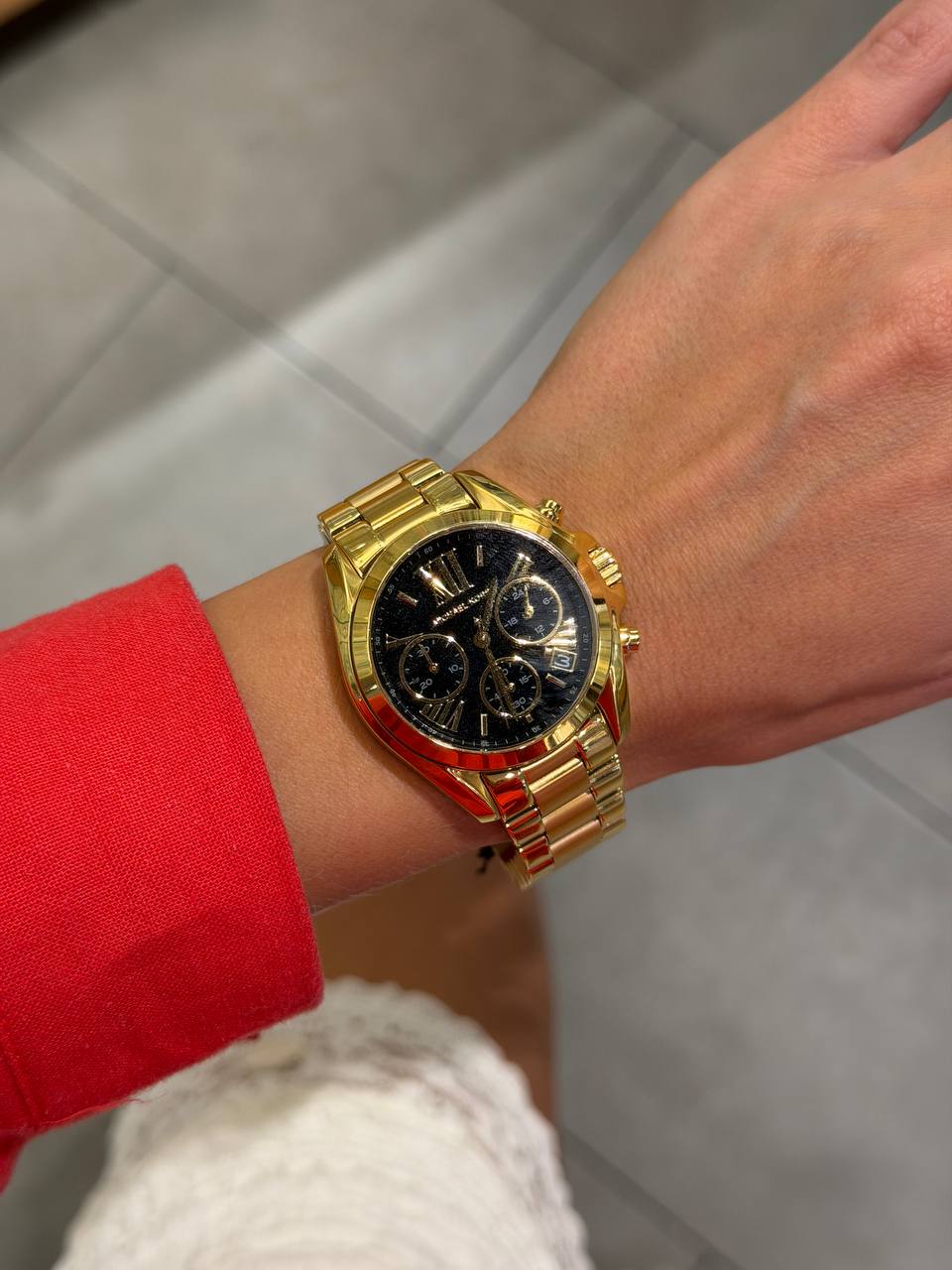 MICHAEL KORS 🏷️ 148$