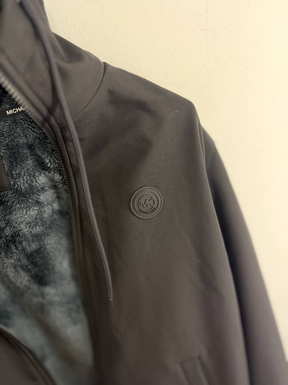 MICHAEL KORS 🏷️ 61$