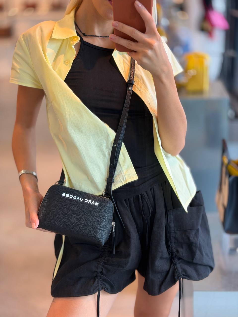 MARC JACOBS 🏷️ 72$