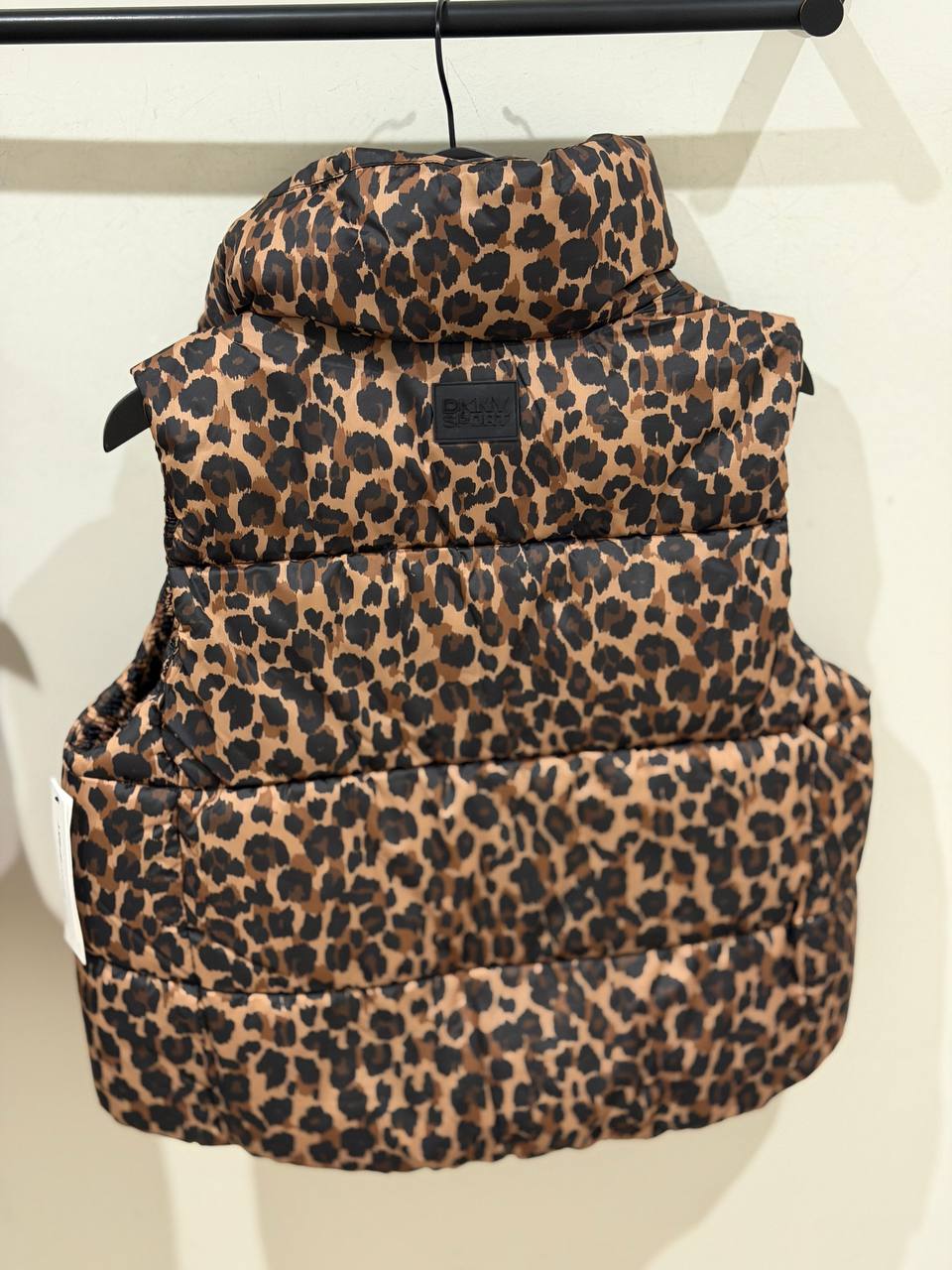 DKNY 🏷️ 57$