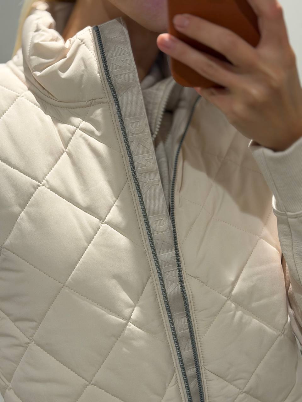 DKNY 🏷️ 57$