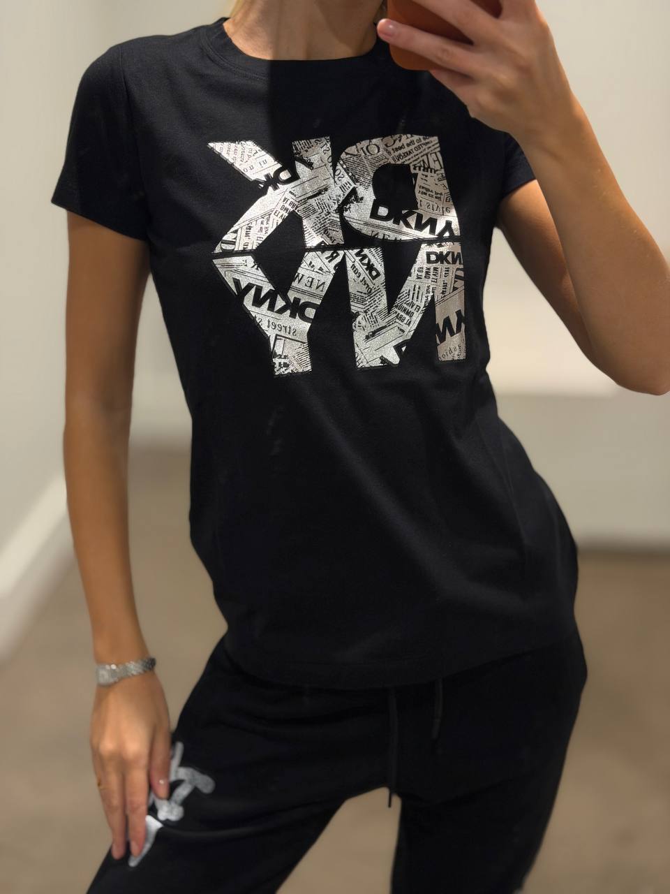 DKNY